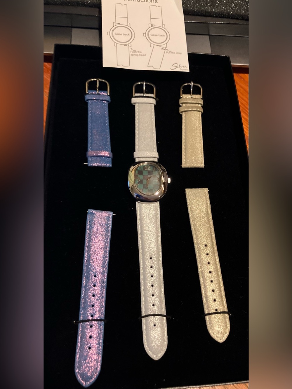 NEW Glitter Interchangeable Strap Fashion Watch - Silver and Blue Options.